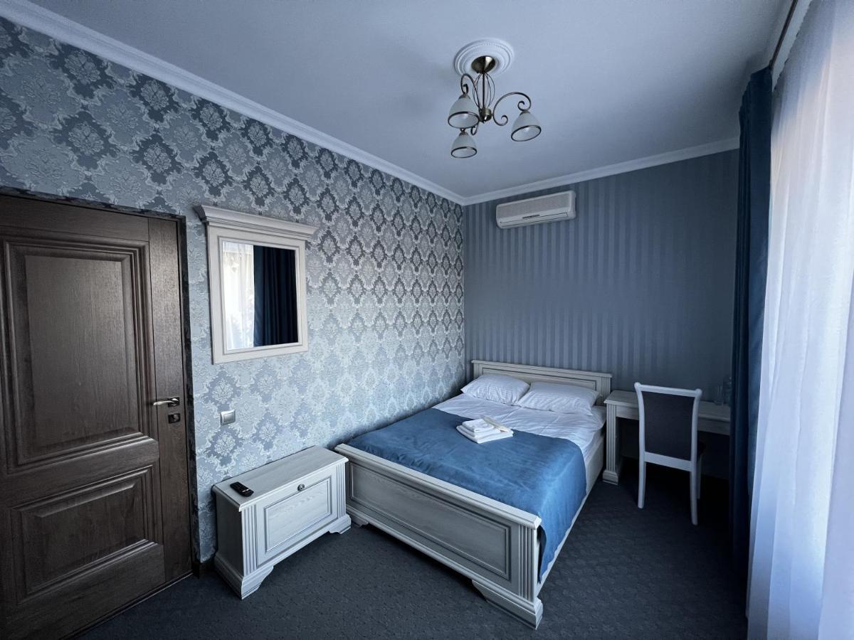 מלון ניקולייב Zolotoy Fazan מראה חיצוני תמונה